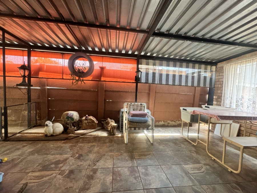 3 Bedroom Property for Sale in Stilfontein Ext 4 North West